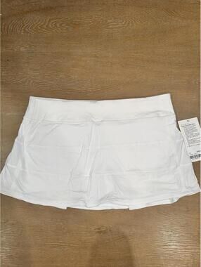 NWT Lululemon Pace Rival Skirt 13" SIZE 12 White Tennis Golf